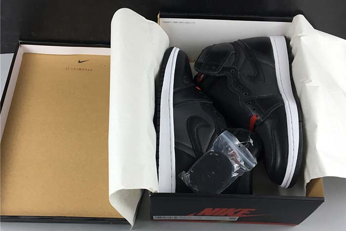 Air Jordan 1 “Black Satin” 555088-060