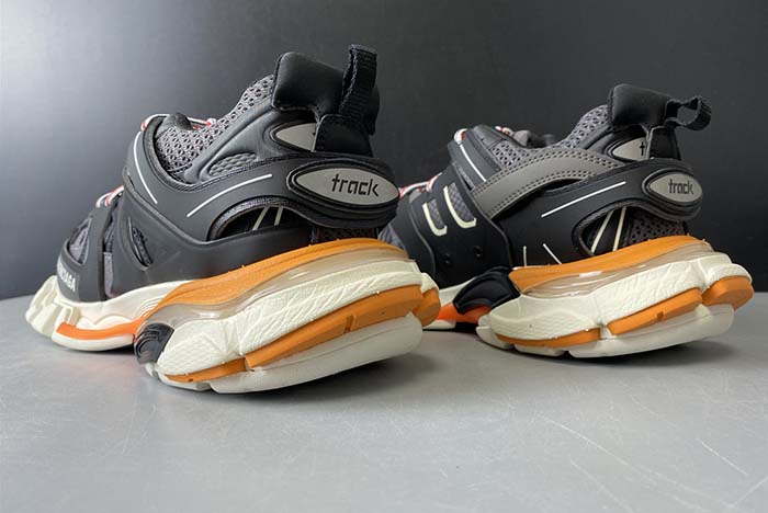 Balenciaga Track 3.0 542436 W1GB7 2019