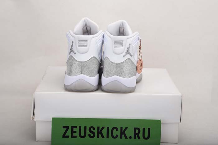 JORDAN 11 RETRO WHITE METALLIC SILVER - AR0715-100