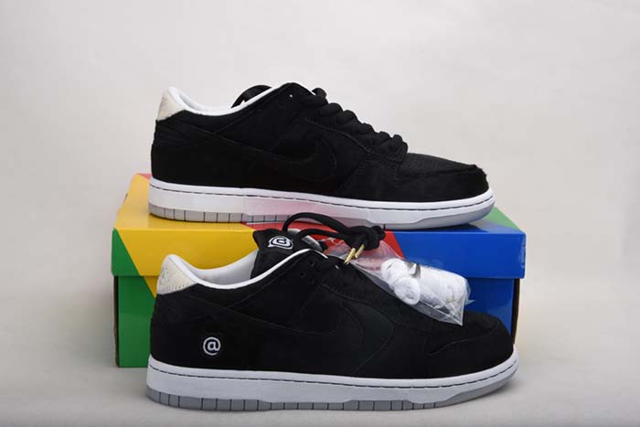 Nike SB Dunk Low CZ5127 001