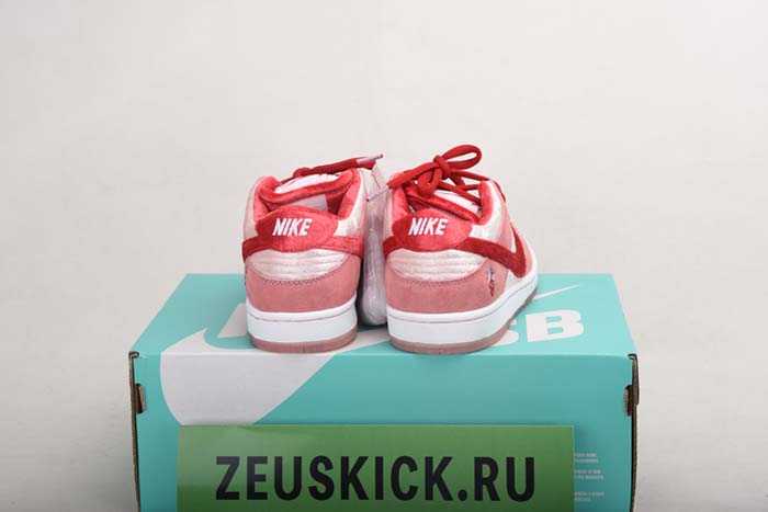 Nike Dunk SB Low CT2552-800