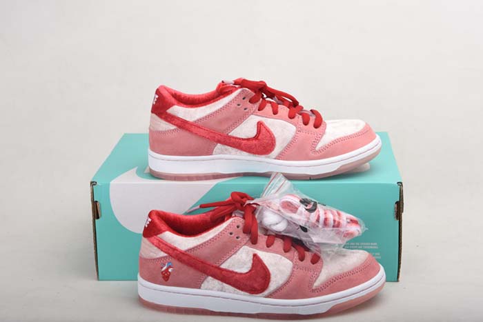 Nike Dunk SB Low CT2552-800