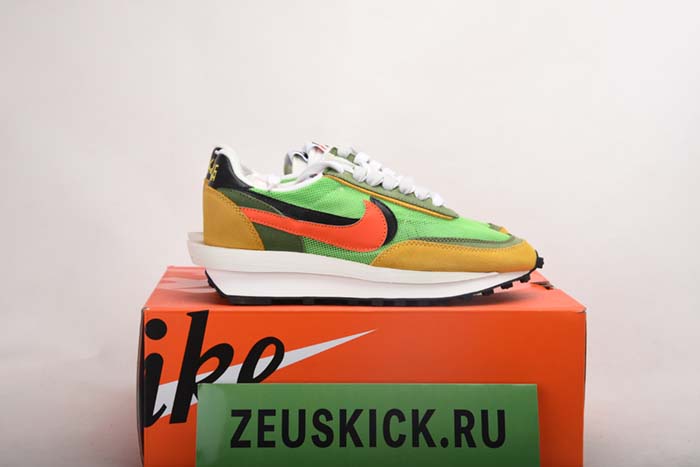 NIKE LD WAFFLE SACAI GREEN MULTI - BV0073-300