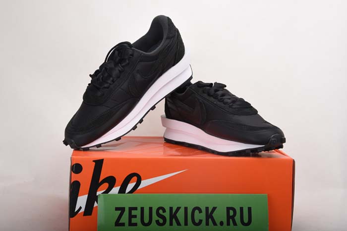 NIKE LD WAFFLE SACAI BLACK NYLON - BV0073-002