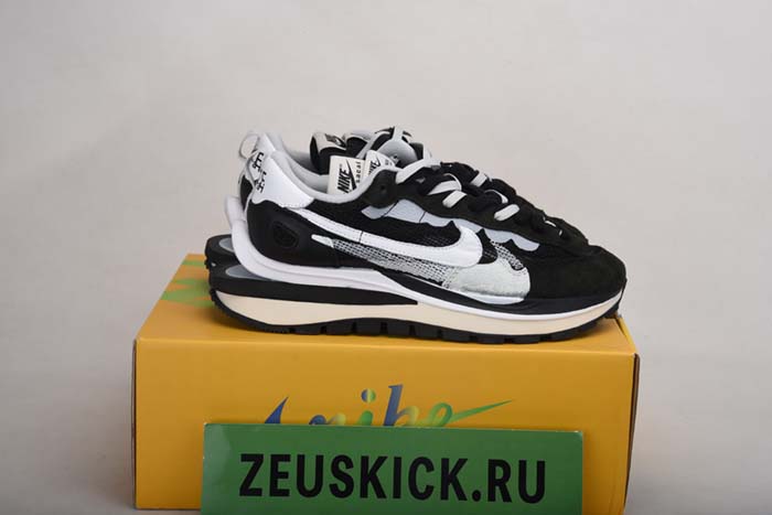 Sacai x Nike Pegasua Vaporfly Black White CI9928 001