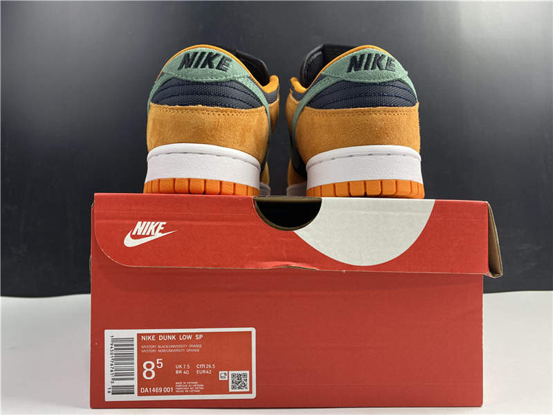 Nike Dunk Low SP “Ceramic” DA1469-001