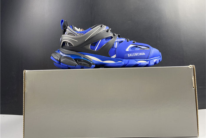 Balenciaga Track Sneaker 542436 3AC1 2047