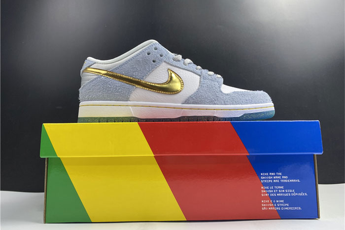 Sean Cliver x Dunk SB Low  DC9936-100