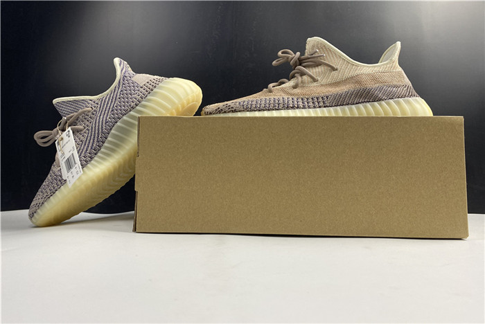 adidas Yeezy Boost 350 V2 GY7658