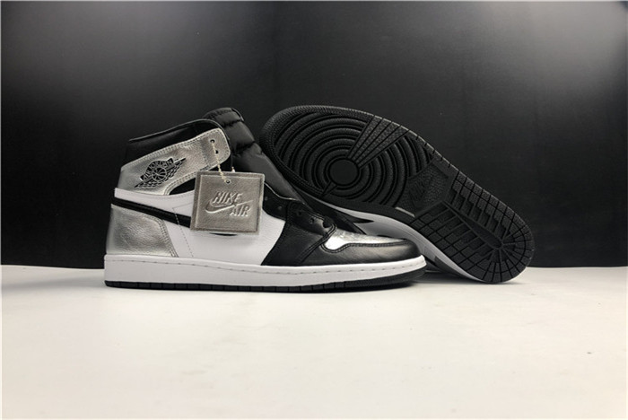 Air Jordan 1 High OG WMNS “Silver Toe” CD0461-001