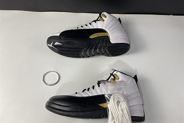 Air Jordan 12 “Royalty” CT8013-170