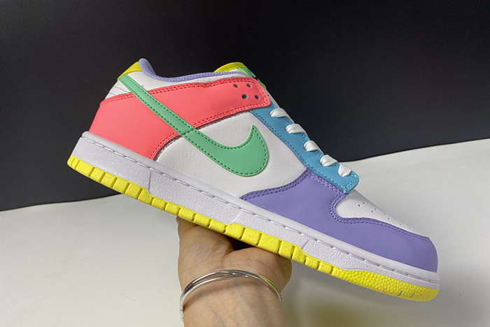 Nike Dunk Low SE Easter Candy (W) DD1872-100