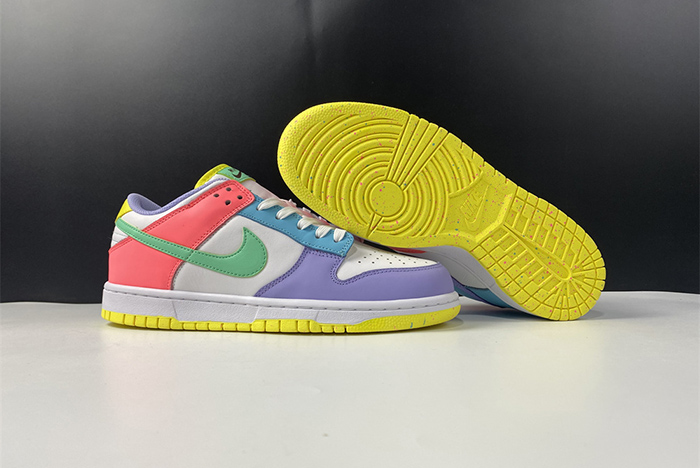 Nike Dunk Low SE Easter Candy (W) DD1872-100