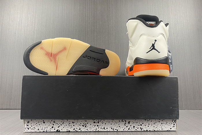 Air Jordan 5 “Total Orange”  DC1060-100