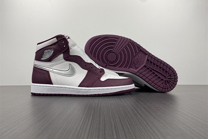 Jordan 1 Retro High OG Bordeaux 555088-611