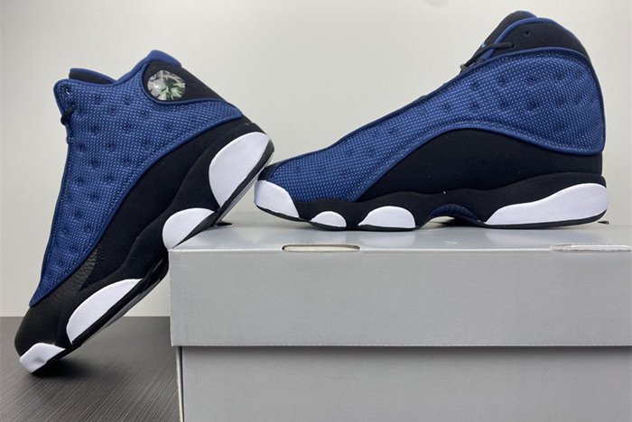 Air Jordan 13 Brave Blue