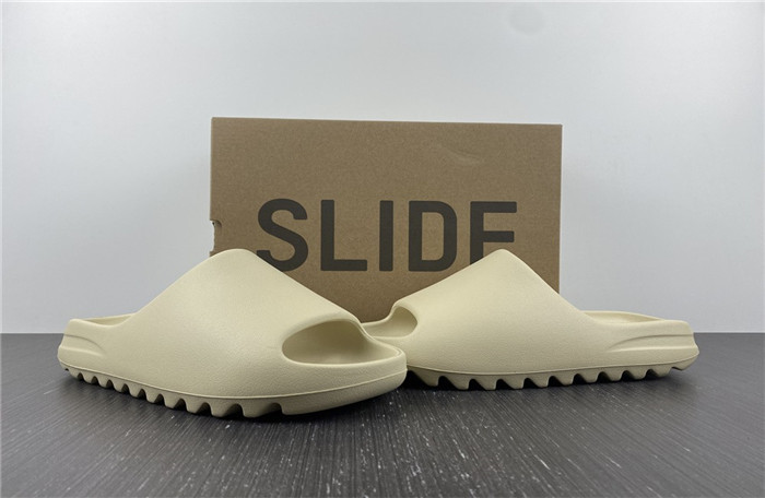 Adidas Yeezy Slides Bone FZ5897