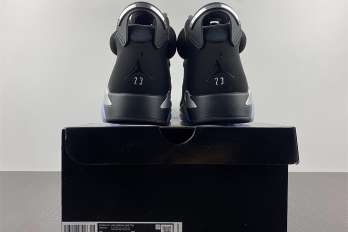 Air Jordan 6 “Metallic Silver” DX2836-001