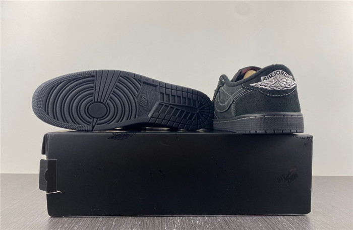 Travis Scott x Air Jordan 1 Low OG DM7866-001