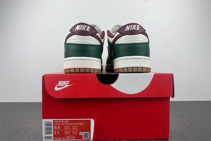 Nike Dunk Low Gorge Green FB7160-161