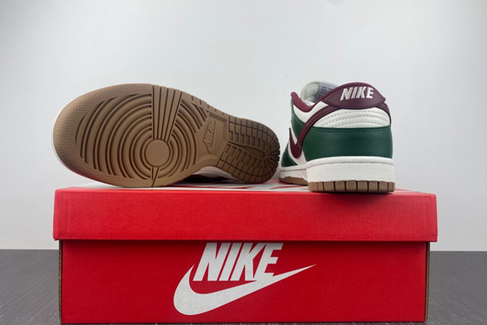 Nike Dunk Low Gorge Green FB7160-161