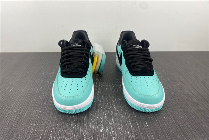 Tiffany & Co. x Nike Air Force 1 Low DZ1382-002