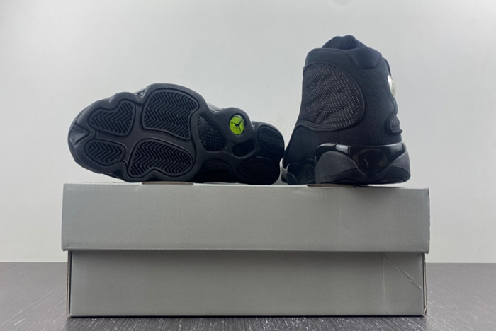 Air Jordan 13 “Black Cat”  414571-011