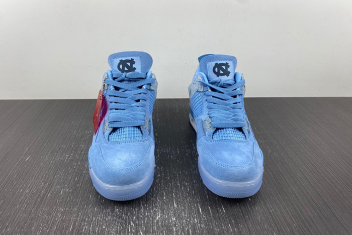 Air Jordan 4 Retro UNC PE  AJ4 1032070