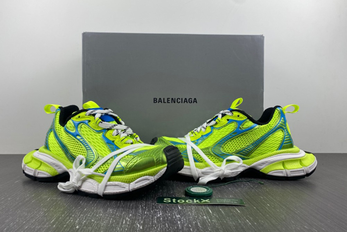 Balenciaga 3XL sneaker mesh and polyurethane