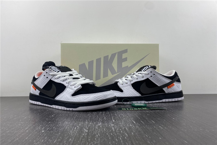 TIGHTBOOTH x Nike SB Dunk Low  FD2629-100