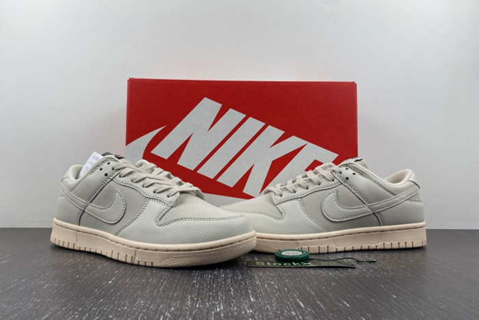 Nike Dunk Low Light Orewood Brown DZ2538-100