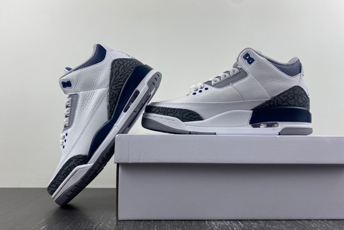 Air Jordan 3 Midnight Navy CT8532-140