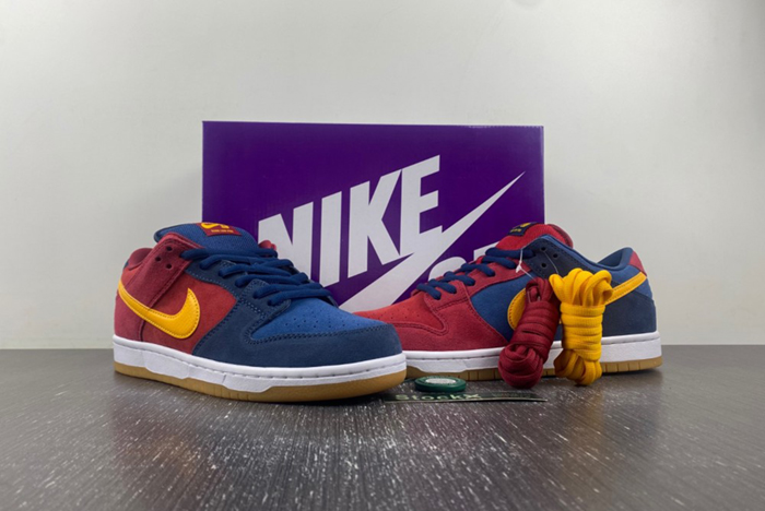 Nike SB Dunk Low Pro Barcelona DJ0606-400