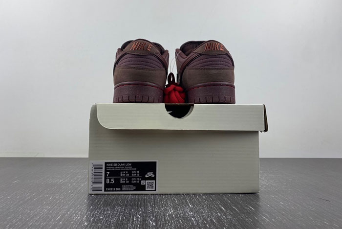 Nike Dunk Low Retro Premium Burgundy Crush FN0619-600