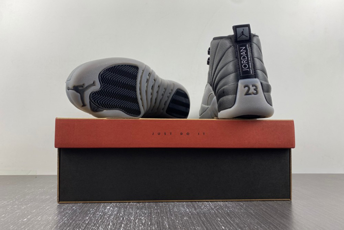 Air Jordan 12 Black/Wolf Grey CT8013-010