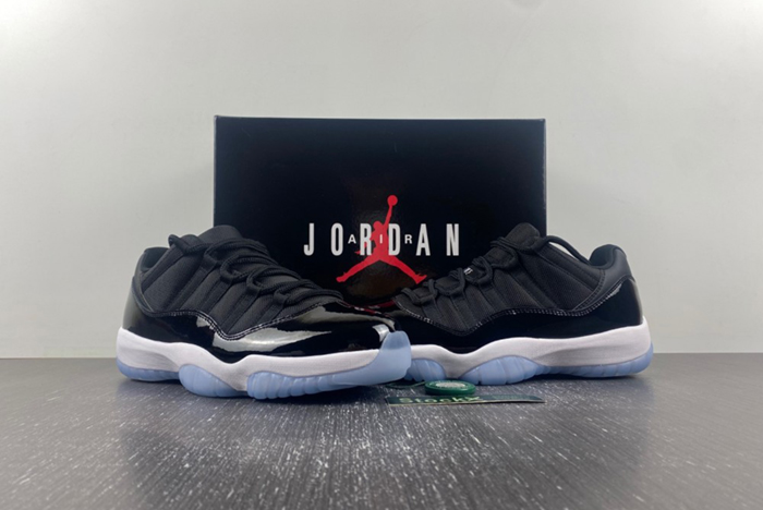 Air Jordan 11 Low Space Jam FV5104-004