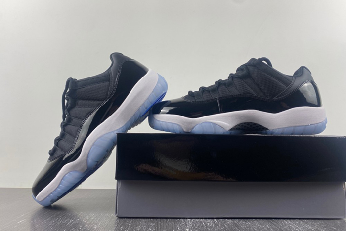 Air Jordan 11 Low Space Jam FV5104-004