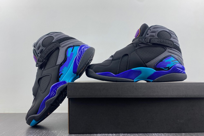 Jordan 8 Retro Aqua (2015) 305381-025