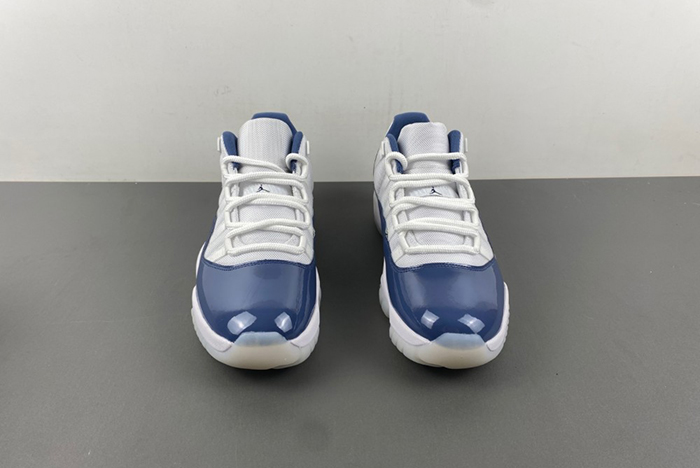 Jordan 11 Retro Low Midnight Navy (2024)