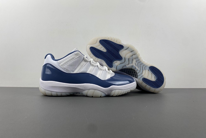 Jordan 11 Retro Low Midnight Navy (2024)