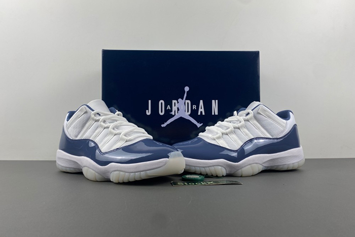 Jordan 11 Retro Low Midnight Navy (2024)