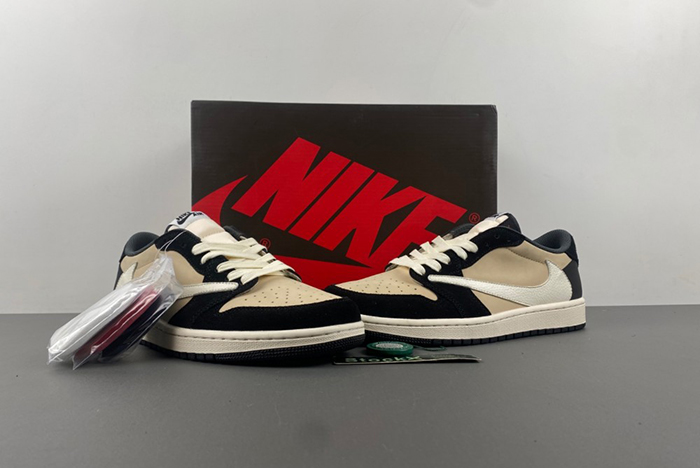 Travis Scott x Air Jordan 1 DM7866-201