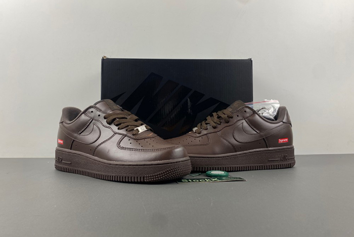 Supreme x Nike Air Force 1 Low Baroque Brown CU9225-200