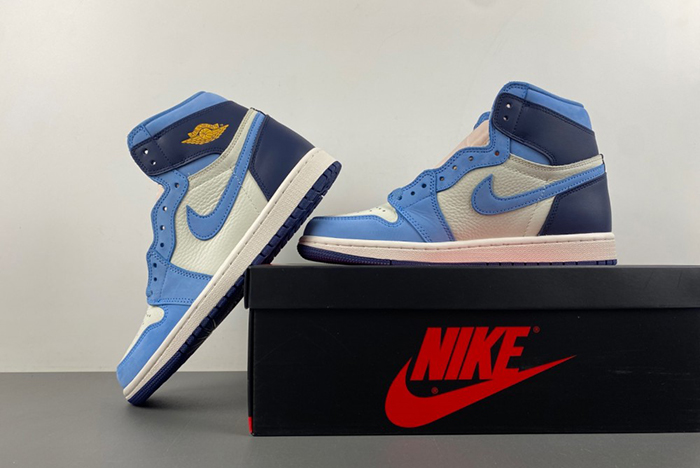 Air Jordan 1 High OG“First in Flight” FD2596-400