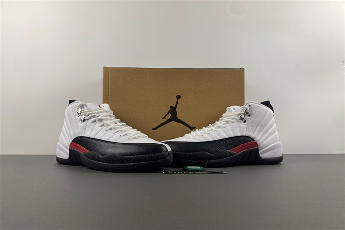 Air Jordan 12 Red Taxi CT8013-162