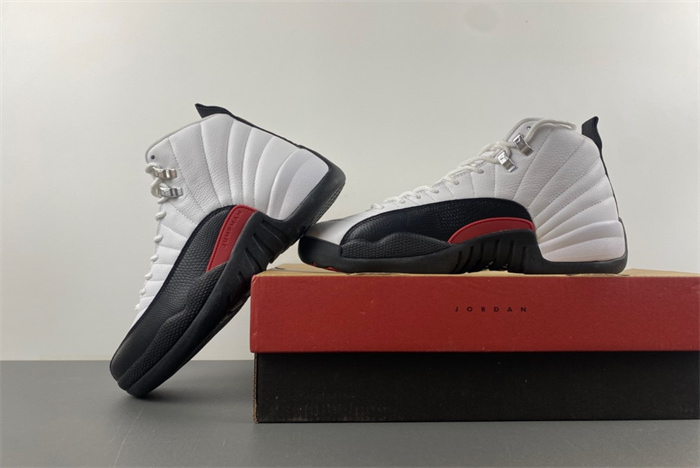 Air Jordan 12 Red Taxi CT8013-162