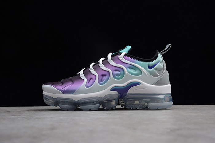 Nike Air VaporMax Plus Grape 924453-101