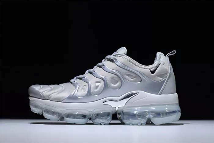 Nike VaporMax Plus