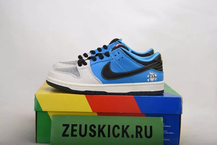 Instant Skateboard x Nike SB Dunk Low CZ5128-400