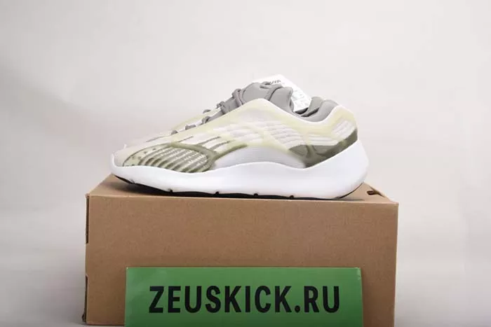 Yeezy Boost 700 V3 EF9899